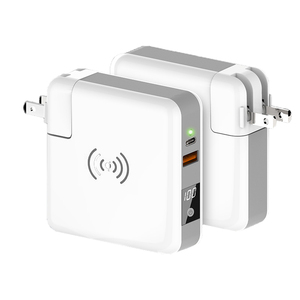 Mejor poder de los bancos para iphone 3 en 1 Adaptador de viaje de banco de potencia - Product Image 1