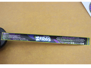 Autocollant en PET argenté imprimé à l'<span class=keywords><strong>encre</strong></span> <span class=keywords><strong>noire</strong></span> auto-adhésif, étiquette en PVC métallique à forte adhérence - Product Image 3