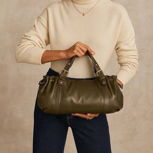 Sac à main rétro à la mode pour femmes, en PU souple, avec fermeture éclair et chaîne, grande capacité et plusieurs poches - Product Image 3