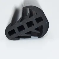 Profil d'étanchéité extrudé en EPDM de qualité marine pour fenêtre de trappe de bateau