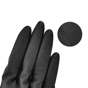 Guantes de goma de nitrilo desechables con agarre de diamante industriales grandes sin polvo negros de 8mil al por mayor para protección de manos - Product Image 3