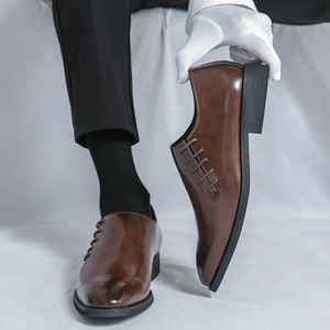 Mocassins élégants britanniques pour homme, chaussures en cuir noires et marron pour mariage, à lacets, pour le bureau et les occasions formelles, automne-hiver - Product Image 1