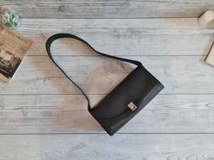 Bolso de Hombro de Cuero Hecho a Mano Personalizado para Mujer, Elegante Bolso de Noche Pequeño, Estilo Vintage, Regalo para Ella - Product Image 1