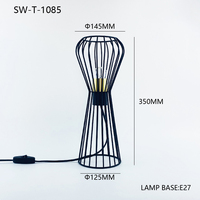 Desain Baru Sakelar Soket Modern Kandang Logam Hitam Spiral Hangat Lampu Meja Minimalis untuk Ruang, Meja Kerja, dan Samping Tempat Tidur