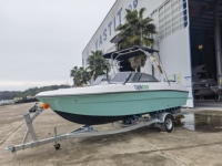 Yacht sportif en fibre de verre avec moteur hors-bord ou in-bord, bateau rapide, cadre de canopy en alliage d'aluminium pour ski nautique, pare-brise en acrylique