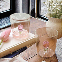 Tasse à thé féerique de luxe exquise avec anse, en verre à motif de rose tridimensionnel, pour usage domestique, avec soucoupes à thé au lait