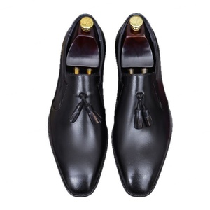 New Men's Cowhide Leather <b>Shoes</b> Business Casual One-foot Fringed Loafers for Summer <b>Hook</b>-and-foot Design - Product Image 1