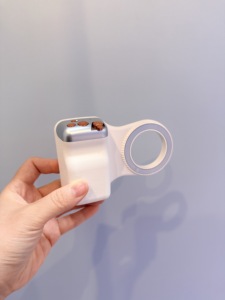 Soporte Magnético Profesional para Cámara de Teléfono con Luz de Relleno, Obturador Bluetooth Ergonómico con Control Remoto para Vlogging Profesional y Selfies - Product Image 3