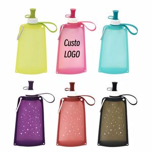 Bouteilles d'eau pliables personnalisées, sacs à eau réutilisables avec mousqueton, bouteille d'eau de voyage 550 ml pour le camping et la randonnée - Product Image 1