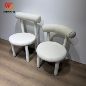 Chaise de mariage élégante en velours blanc moderne, confortable et moelleuse, avec structure en acier inoxydable, pour les mariages, les fêtes et les dîners - Product Image 4