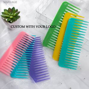 Peignes à dents larges colorés personnalisables avec logo – Offre Spéciale – Couleurs bonbon – Outils de coiffure pour salon de beauté – Pour femmes et filles au quotidien - Product Image 3