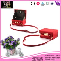 PinkStore Sac de rangement pour maquillage en cuir rouge personnalisé à la mode pour femmes Sac en cuir de luxe pour femmes Sac à main pour femmes à motif rouge