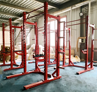 Équipement de musculation en acier Freeman Commercial : Barre de traction multifonctionnelle et machine d'exercice pour squats, rigs de fitness et power racks