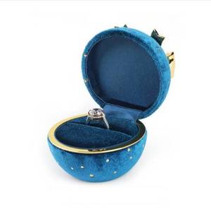 Custom Christmas Velvet Jewelry Packaging Box for Wedding <strong>Rings</strong> Earrings Pendants Round with <strong>Bow</strong> - Product Image 2
