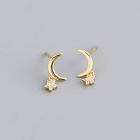 Exquisite Kubische Zirkonia 925 Silber 18k Vergoldete Mondförmige Hängende Blumen-Zirkon Feine Ohrstecker für Damen