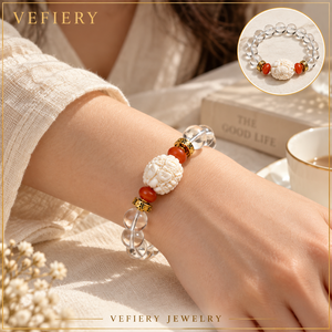 สร้อยข้อมือลูกปัดควอตซ์ใสพร้อมลูกปัดสีขาวแกะสลักและลูกปัดสีแดง - Product Image 2