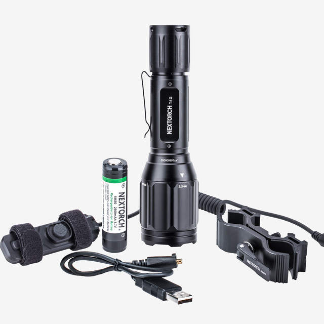 900 Lumen White and Green Led 2in1 Tactical Flashlight with Tactical Mount and Remote Switch Nextorch T7 Hunting Flashlights Set