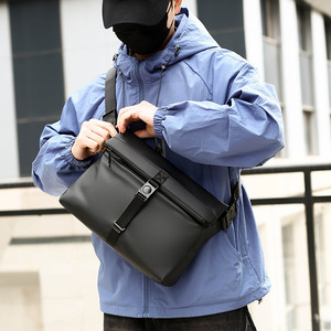 Sac à dos bandoulière unisexe léger et personnalisé, imperméable en Oxford, grande capacité, pour le sport et les voyages, sac de poitrine pratique, style messager - Product Image 3