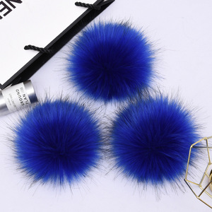 China 10cm Faux <span class=keywords><strong>falso</strong></span> mapache de piel de zorro bola desmontable Fluffy pompón de Pom con Snap/pin/elatic - Product Image 6