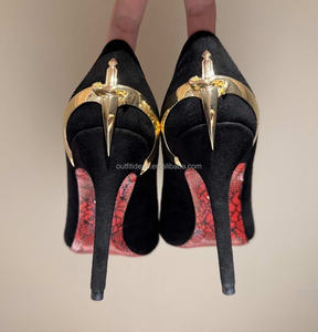 Sepatu Sandal Hak Tinggi Stiletto Kulit Asli Ukuran 43 Kualitas Mewah Baru dengan Label Kulit Paten 12cm untuk Pernikahan Model Sharp Dagger Pump - Product Image 2