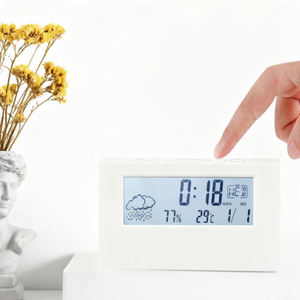 Horloge de bureau numérique LCD en plastique <span class=keywords><strong>simple</strong></span>, acceptable pour les OEM, avec thermomètre et hygromètre électroniques pour la décoration du salon et de la chambre à coucher - Product Image 4
