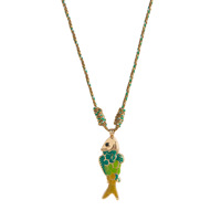 Collier tendance CYNYA de haute qualité avec cordon coloré et pendentif en acier inoxydable plaqué or en forme de poisson marin – Article de mode populaire
