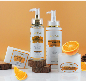 Conjunto de Clareamento Rápido com Vitamina C Sabonete Sérum Loção Corporal Creme Facial LKIAE Conjunto de Cuidados com a Pele para Mulheres Negras - Product Image 1