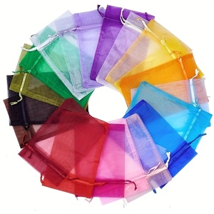 Sacs en organza personnalisés en gros avec cordon de serrage pour emballage de bijoux, cadeaux, bonbons, pochettes en organza pour faveurs de mariage et de fête - Product Image 3