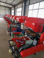 Presse à balles d'ensilage à faible taux de défaillance avec boîte de vitesses et moteur de 5,5 kW, faible niveau sonore pour les pâturages de bétail et de moutons de petite/moyenne taille