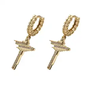 Hip Hop Bijoux Pépite 14K Or Zircon Moissanite Design De Mode Cz Mode 925 En Argent Sterling Croix Boucles D'oreilles Pour Hommes