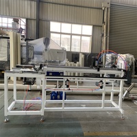 Machine de découpe servo haute vitesse, utilisée pour les lignes de production de profilés de portes et fenêtres en PVC/WPC et de tuyaux en plastique
