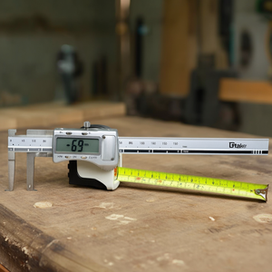 Calibrador Digital de 150 mm, Herramienta de Medición Métrica en Pulgadas para Trabajos de Precisión - Product Image 3