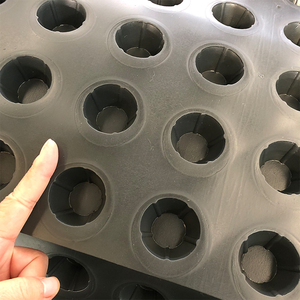 Planche de <span class=keywords><strong>drainage</strong></span> légère à fossettes avec structure flexible pour les projets de construction et d'aménagement paysager, certifiée CE - Product Image 5