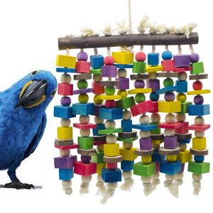 Juguete de Bloques de Madera Natural Multicolor para Pájaros Medianos y Grandes, Material Seguro para la Selección, Juguete de Madera para Masticar para Loros y Aves - Product Image 1