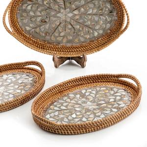 Plateau à chocolat en rotin fait main du Vietnam avec un support pour un service de type arabe - Product Image 4