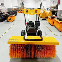 Gazon synthétique cardeur Football brosseuse gazon artificiel peigneuse moteur à essence sol souffleuse à neige