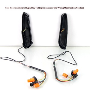 TYPY Nuevo Sedán Importado para TYPER, Lámpara Trasera LED Modificada con Efecto de Agua Fluida, Señal de Giro, Luz Antiniebla, Antiniebla Trasera 12V 25W - Product Image 1