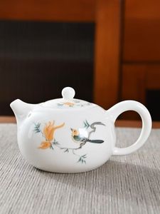 Tetera Mini de Cerámica y Porcelana, Estilo Chino Vintage con Diseño Floral Azul, Ecológica y Personalizable - Product Image 4