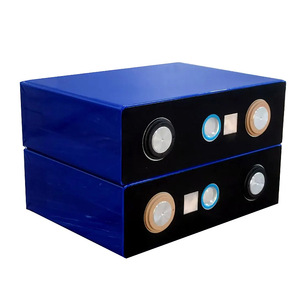 Sel Daya Tunggal Besar Lithium Iron Phosphate 3.2V100AH Baterai Lithium Cangkang Aluminium Kendaraan Listrik 2kg 50x160x116mm - Product Image 1