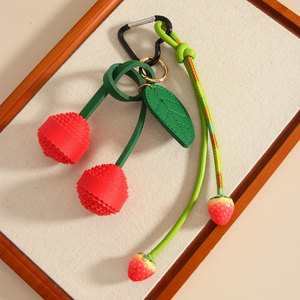 Großhandel Custom Strawberry & Cherry PU Ledertasche Charms-Obst/Häkeln/Gewebter DIY Schlüssel bund (<span class=keywords><strong>Bulk</strong></span>, Antik Messing, Trendy) - Product Image 3
