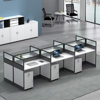 Poste de travail cubicle moderne pour centre d'appels, bureau informatique cloisonné avec tiroirs et armoires pour le personnel