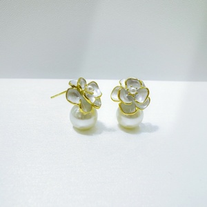 wholesale plata 925 sterling <b>silver</b> pearl 18k gold <b>earring</b> bulk Wedding bohemian white flower vintage women <b>dangling</b> <b>earrings</b> - Product Image 5