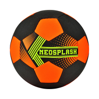 Jeu gonflable de football du néoprène de football de plage d'enfants de conception de mode dans la piscine d'eau