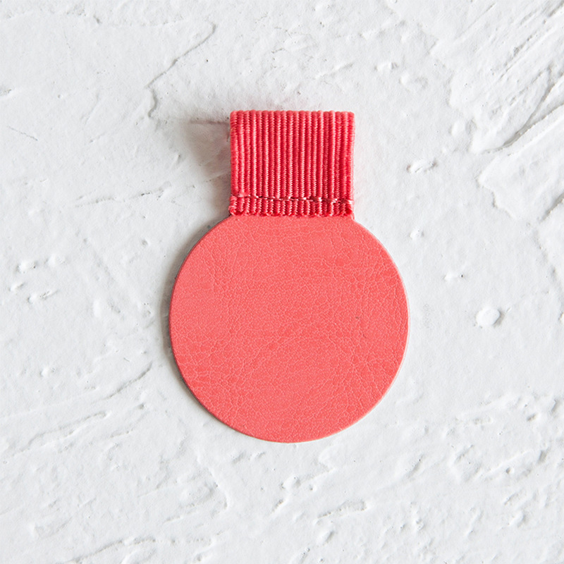 round pink
