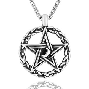 Collar de Acero Inoxidable con Colgante de Estrella de Cinco Puntas para Hombre, Estilo Punk Vintage, Pentagrama Lunar, Personalizado de Fábrica, Venta al por Mayor - Product Image 1