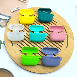 Funda más nueva para <span class=keywords><strong>Airpods</strong></span> <span class=keywords><strong>Pro</strong></span> 3, funda de silicona para auriculares para <span class=keywords><strong>Airpods</strong></span> <span class=keywords><strong>Pro</strong></span> 3 4, funda protectora sólida de silicona para auriculares - Product Image 1