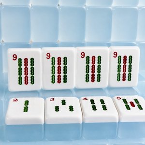 Set di Mahjong in Acrilico di Lusso Rosa, Viola, Verde e Blu con Numeri e Lettere, Fatto a Mano per Uso Domestico, Personalizzabile - Product Image 3