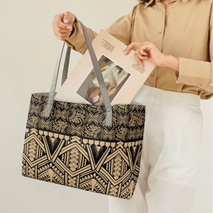 Bolso Tote <span class=keywords><strong>con</strong></span> Diseño Polinesio Tapa para Mujer, <span class=keywords><strong>con</strong></span> Asa, Tamaño Grande, de Cuero PU, Bolsos de Hombro y Bolsos de Mano, Logotipo Personalizado, MOQ 1 Pieza - Product Image 3