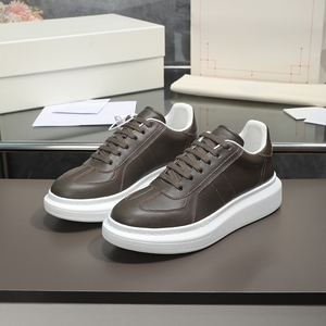 Chaussures de sport décontractées identiques pour hommes et femmes, style designer, en cuir véritable, à semelle plate, baskets blanches - Product Image 3