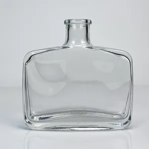 पेशेवर निर्माता उच्च गुणवत्ता स्पष्ट पारदर्शी इत्र की शीशी कांच की बोतल